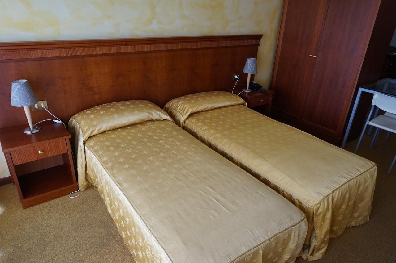 Parco Tirreno Hotel Rome Exterior photo
